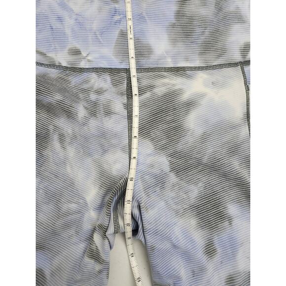 Athleta Salutation Stash Pocket II Textured Capri Size LT Blue/Gray Stripe Yoga - Picture 5 of 6